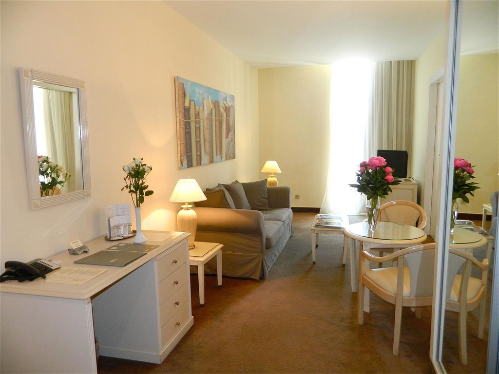 Hotel B4 Park Nice